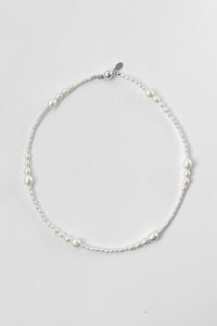 Avery Necklace - Pearl: 16" / Sterling Silver