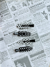 Load image into Gallery viewer, Polka Dot Setting Clips