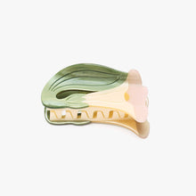 Load image into Gallery viewer, Datura Claw