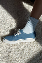 Load image into Gallery viewer, Swing Socks: Baby Blue