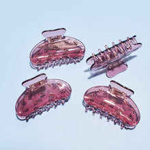 Load image into Gallery viewer, Fire Ant Hair Claw