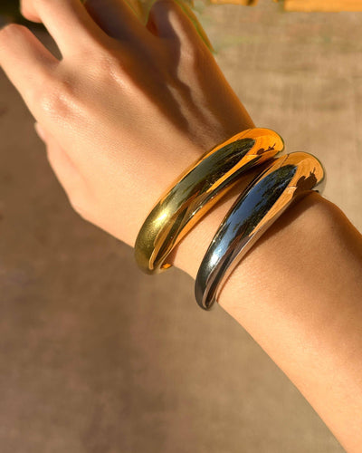 Wallace Bangle: Gold