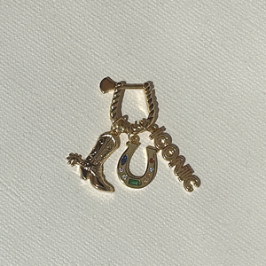 Chantal Horseshoe Charm