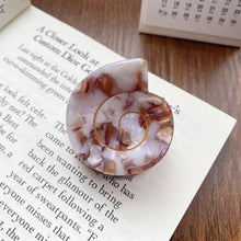 Load image into Gallery viewer, Round Swirly Seashell Claw Clip: Assorted