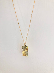 LOLITA SUNBURST COIN NECKLACE: 18"