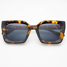 Load image into Gallery viewer, Coco Sunglasses: Tortoise / Gray