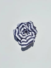 Load image into Gallery viewer, STRIPE BUBBLE SCRUNCHIES: ATLANTIC