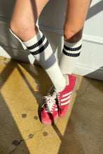 Load image into Gallery viewer, Knee High Boyfriend Socks: Cream