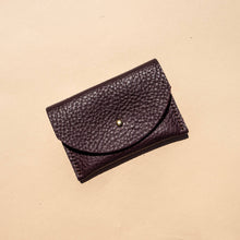 Load image into Gallery viewer, Cardholder - Plum Leather