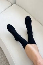 Load image into Gallery viewer, Trouser Socks: Black