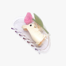 Load image into Gallery viewer, Peony Claw