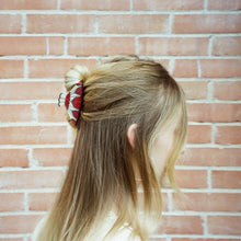 Load image into Gallery viewer, Rose Lamp Claw