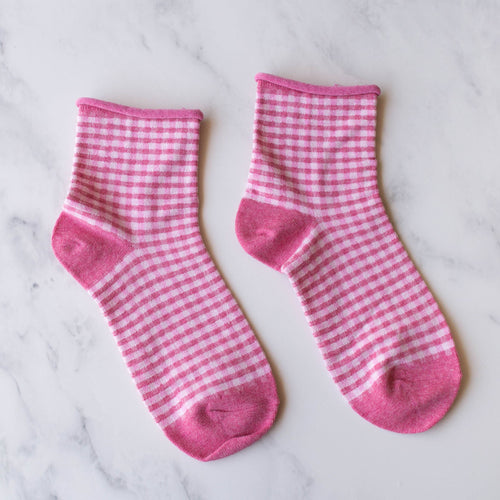 Picnic Mid Crew Socks: Pink