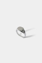 Load image into Gallery viewer, Eden Signet Ring: Sterling Silver