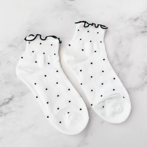 Cute Ruffled Ankle Socks: White
