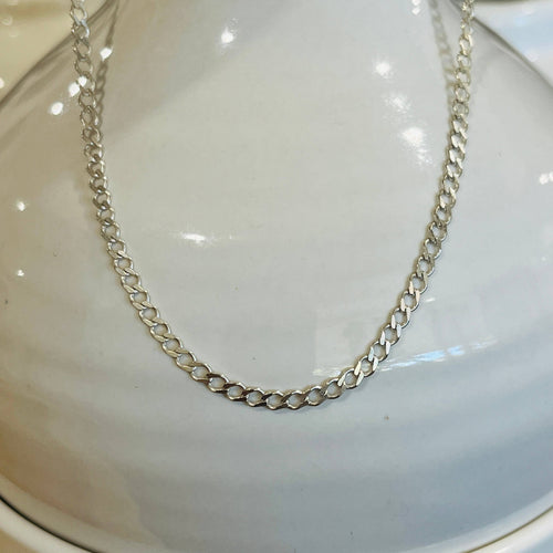 SILVER THROW CHAIN NECKLACE