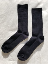 Load image into Gallery viewer, Trouser Socks - Black